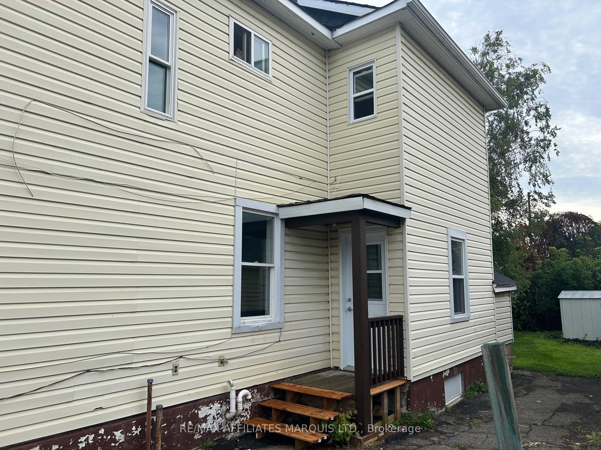 Photo 4 of 8 Millville Avenue, Cornwall — HOMEH