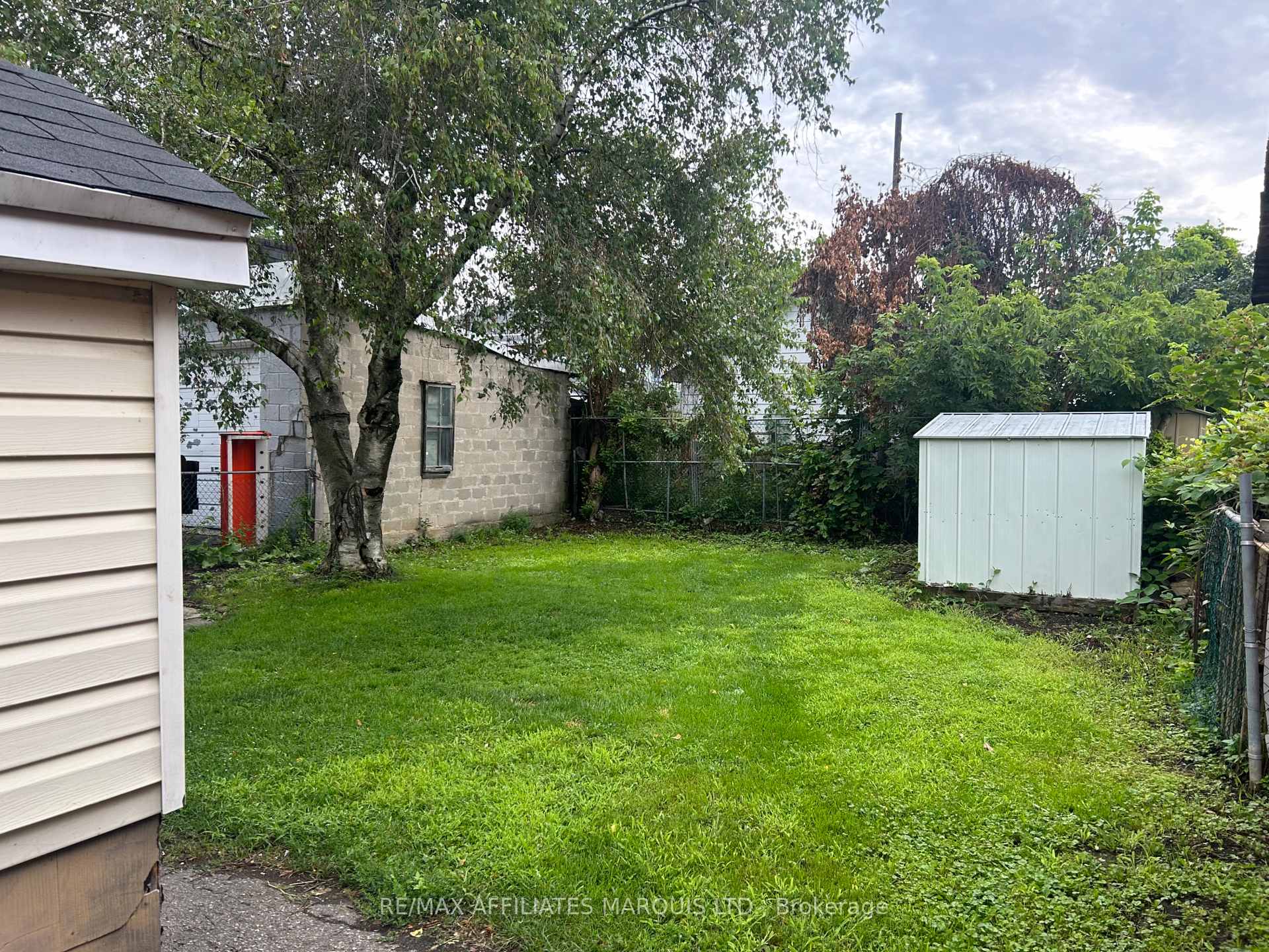 Photo 5 of 8 Millville Avenue, Cornwall — HOMEH