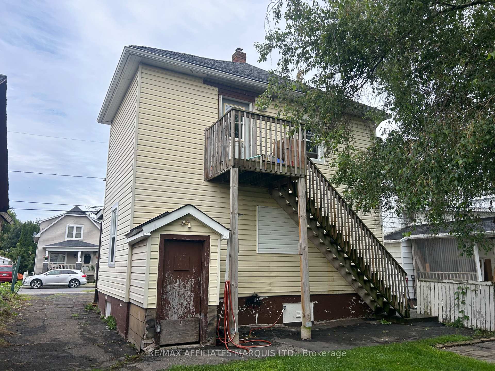 Photo 6 of 8 Millville Avenue, Cornwall — HOMEH