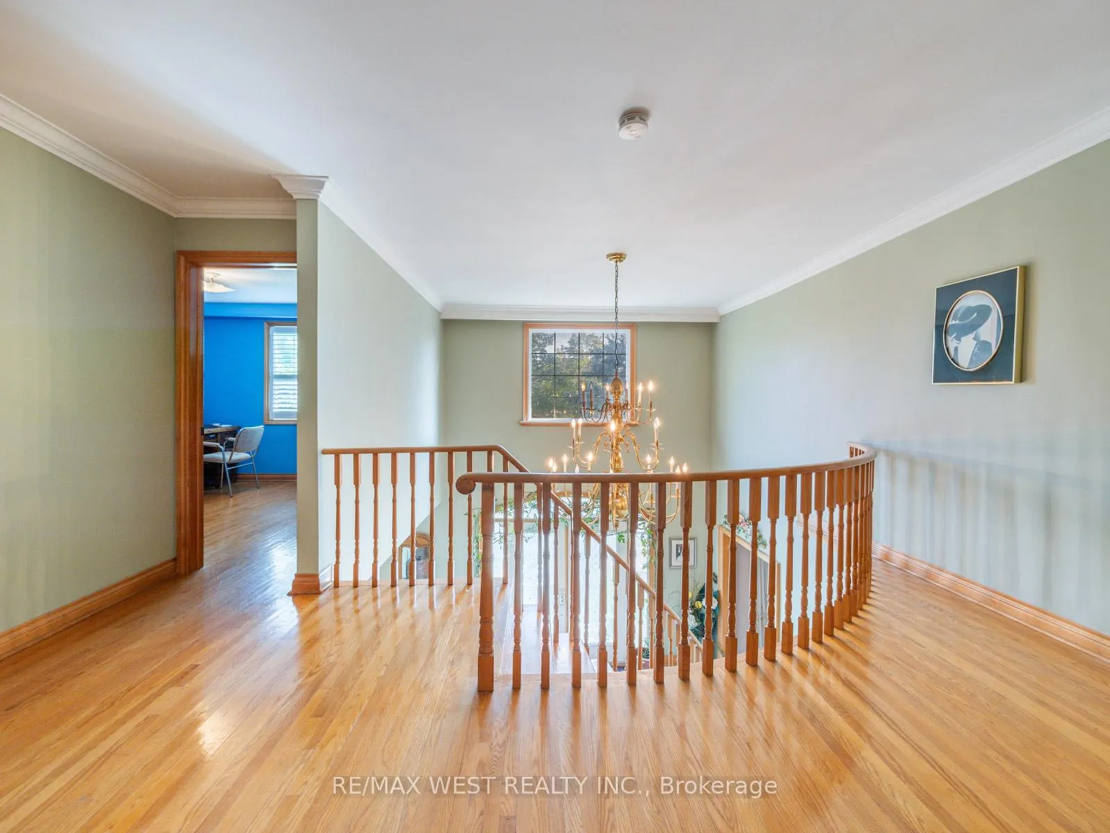 Photo 21 of 96 Wigwoss Drive S, Vaughan, East Woodbridge — HOMEH