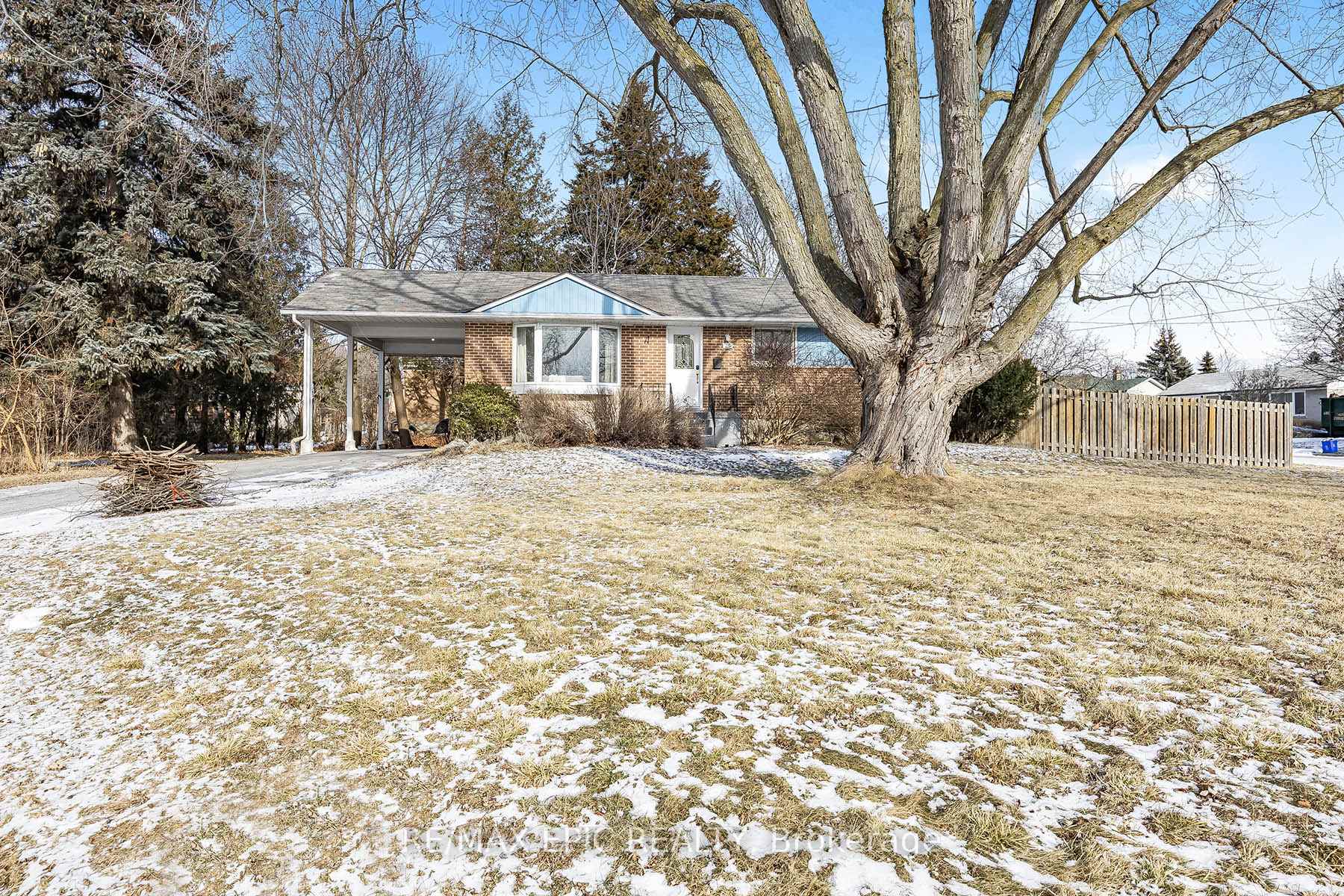 Front of 25 Hiley Avenue