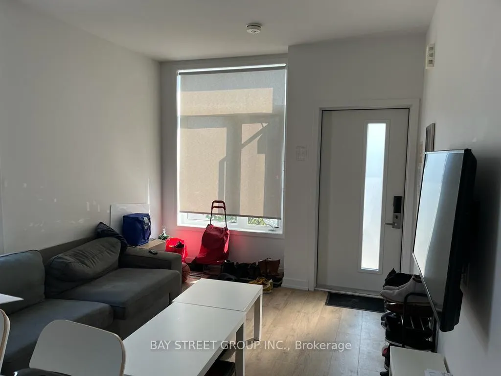 Photo 2 of Unit 96A, 1760 Simcoe Street N, Oshawa, Samac — HOMEH