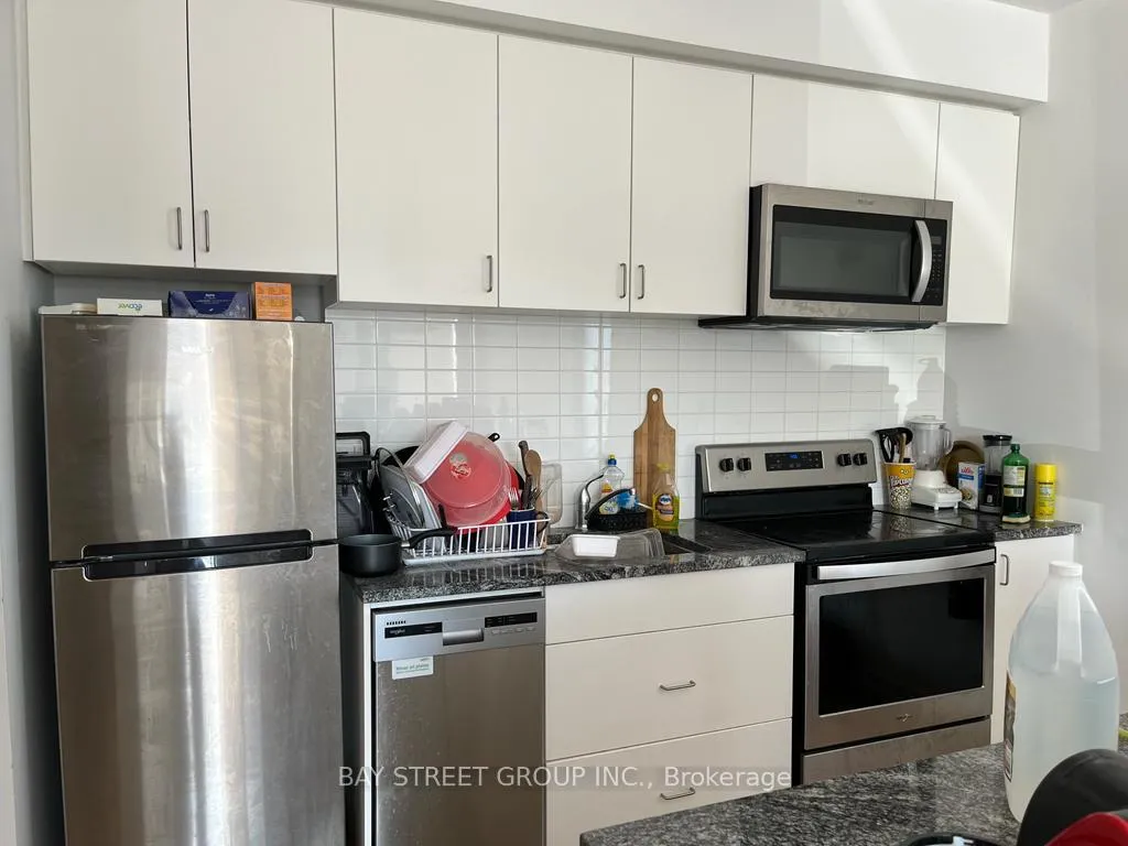 Photo 5 of Unit 96A, 1760 Simcoe Street N, Oshawa, Samac — HOMEH