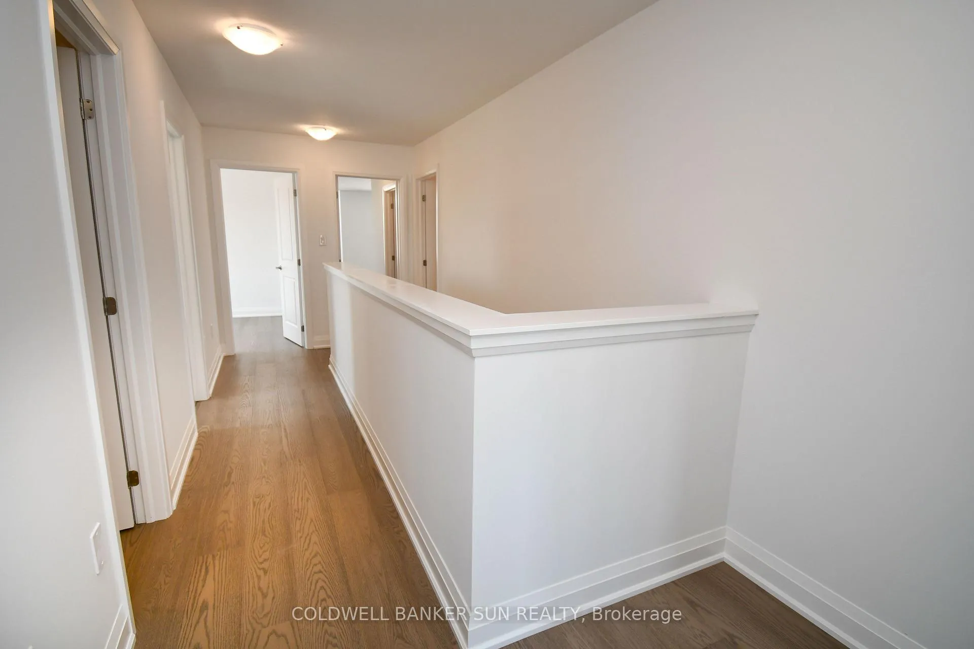 Photo 21 of 3 Gateway Drive, Barrie, Rural Barrie Southeast — HOMEH