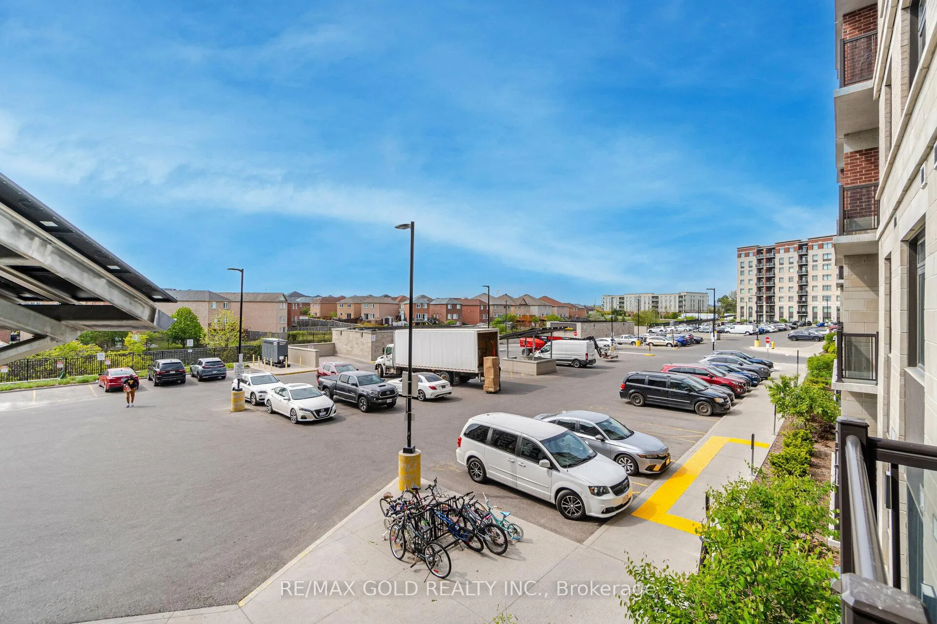 Photo 7 of Unit 412, 39 New Delhi Drive, Markham, Cedarwood — HOMEH