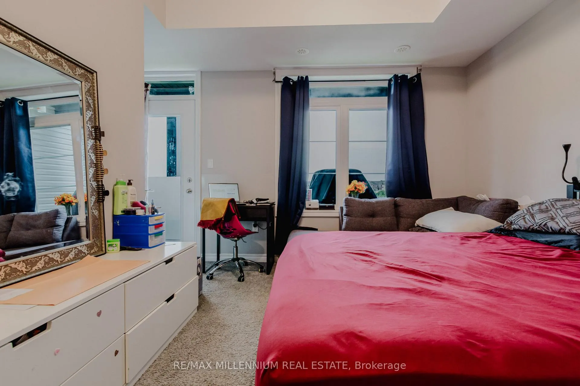 Photo 10 of 98 Lomond Lane N, Kitchener — HOMEH