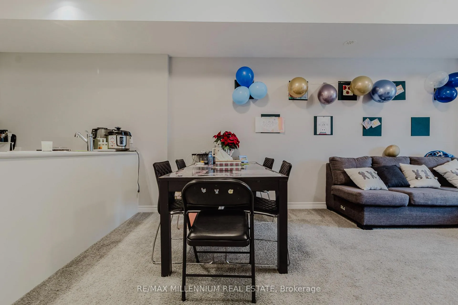 Photo 25 of 98 Lomond Lane N, Kitchener — HOMEH