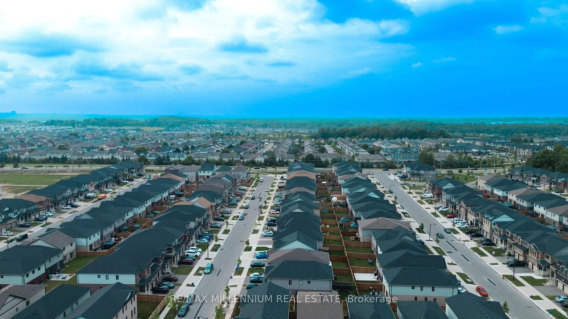 Photo 33 of 98 Lomond Lane N, Kitchener — HOMEH