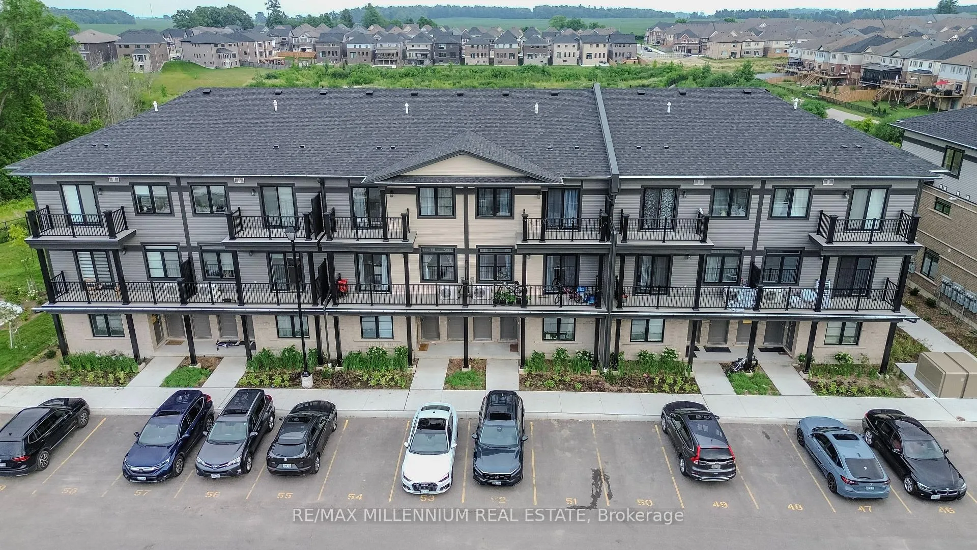 Photo 45 of 98 Lomond Lane N, Kitchener — HOMEH