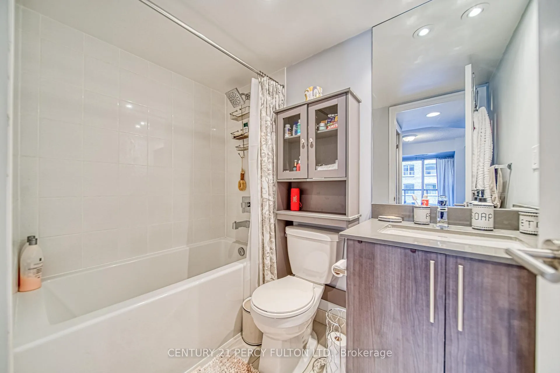 Photo 13 of Unit 510, 400 Adelaide Street E, Toronto, Moss Park — HOMEH