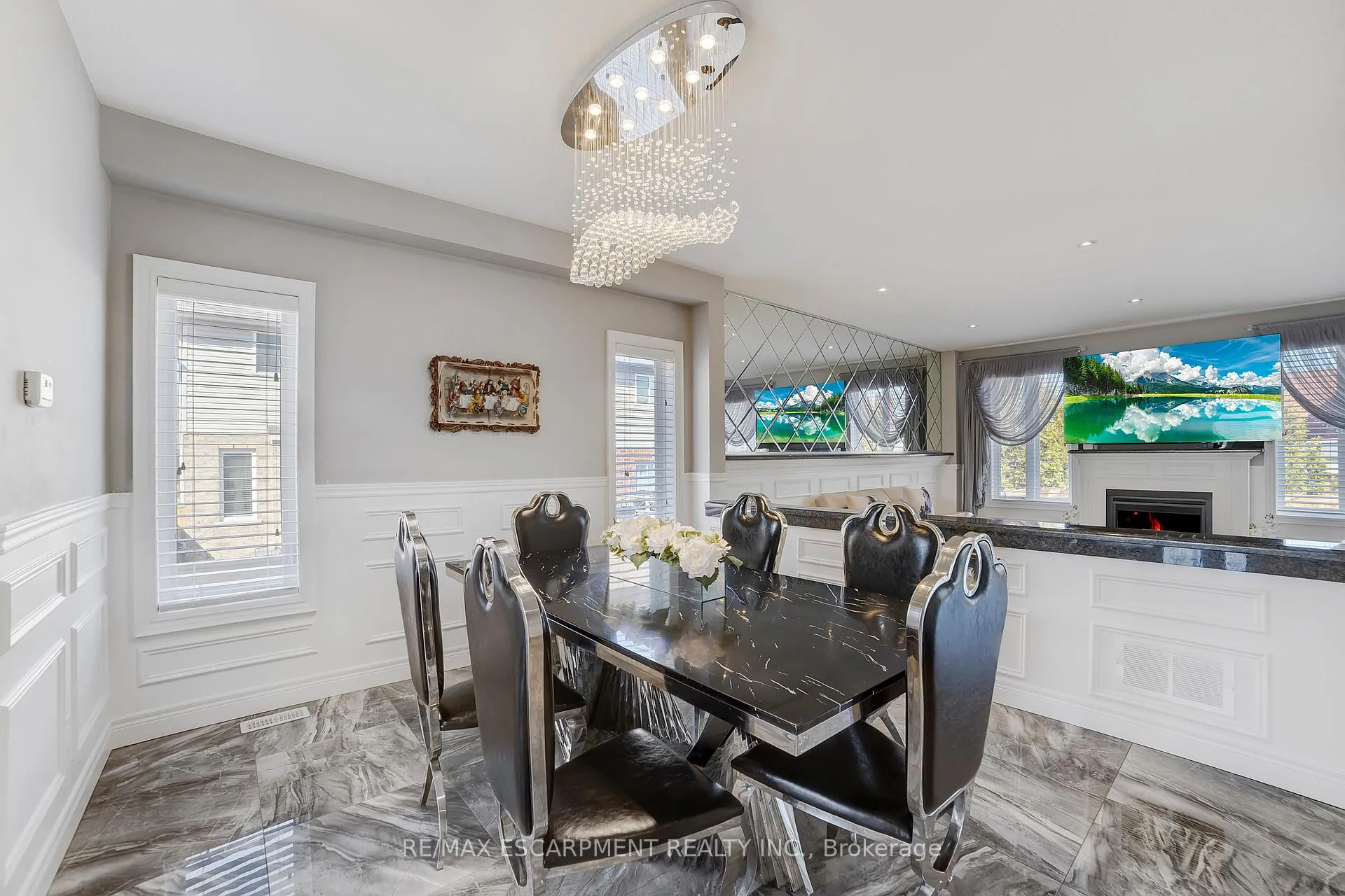 Photo 9 of 111 Vineberg Drive, Hamilton, Allison — HOMEH