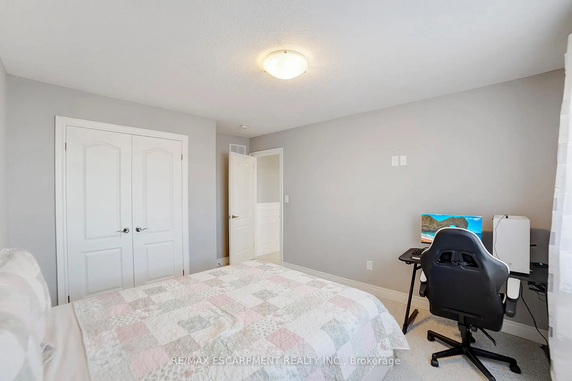 Photo 44 of 111 Vineberg Drive, Hamilton, Allison — HOMEH