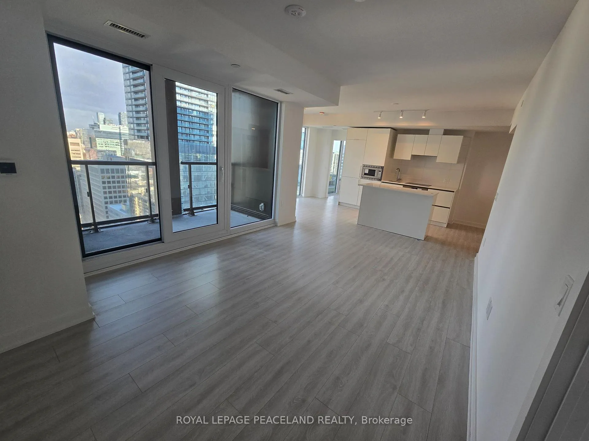 Photo 1 of Unit 2809, 238 Simcoe Street, Toronto, Kensington-Chinatown — HOMEH