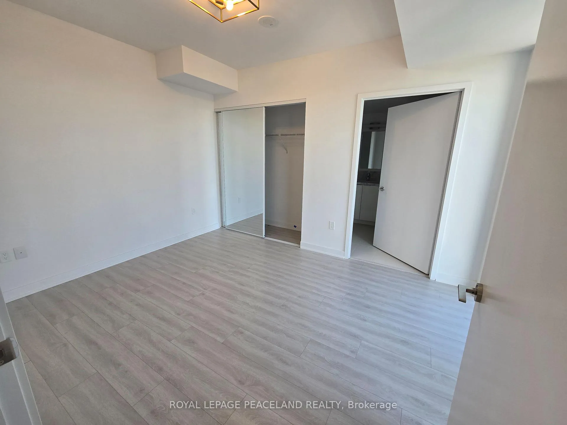 Photo 5 of Unit 2809, 238 Simcoe Street, Toronto, Kensington-Chinatown — HOMEH