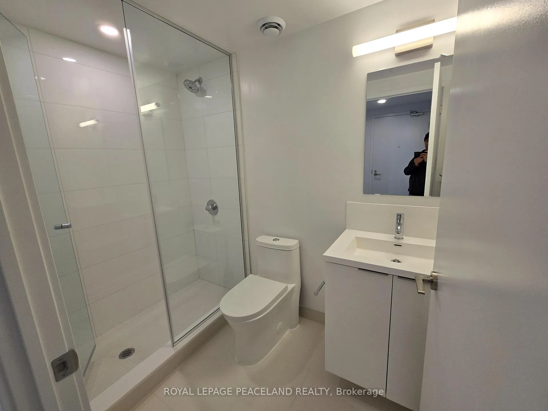 Photo 9 of Unit 2809, 238 Simcoe Street, Toronto, Kensington-Chinatown — HOMEH