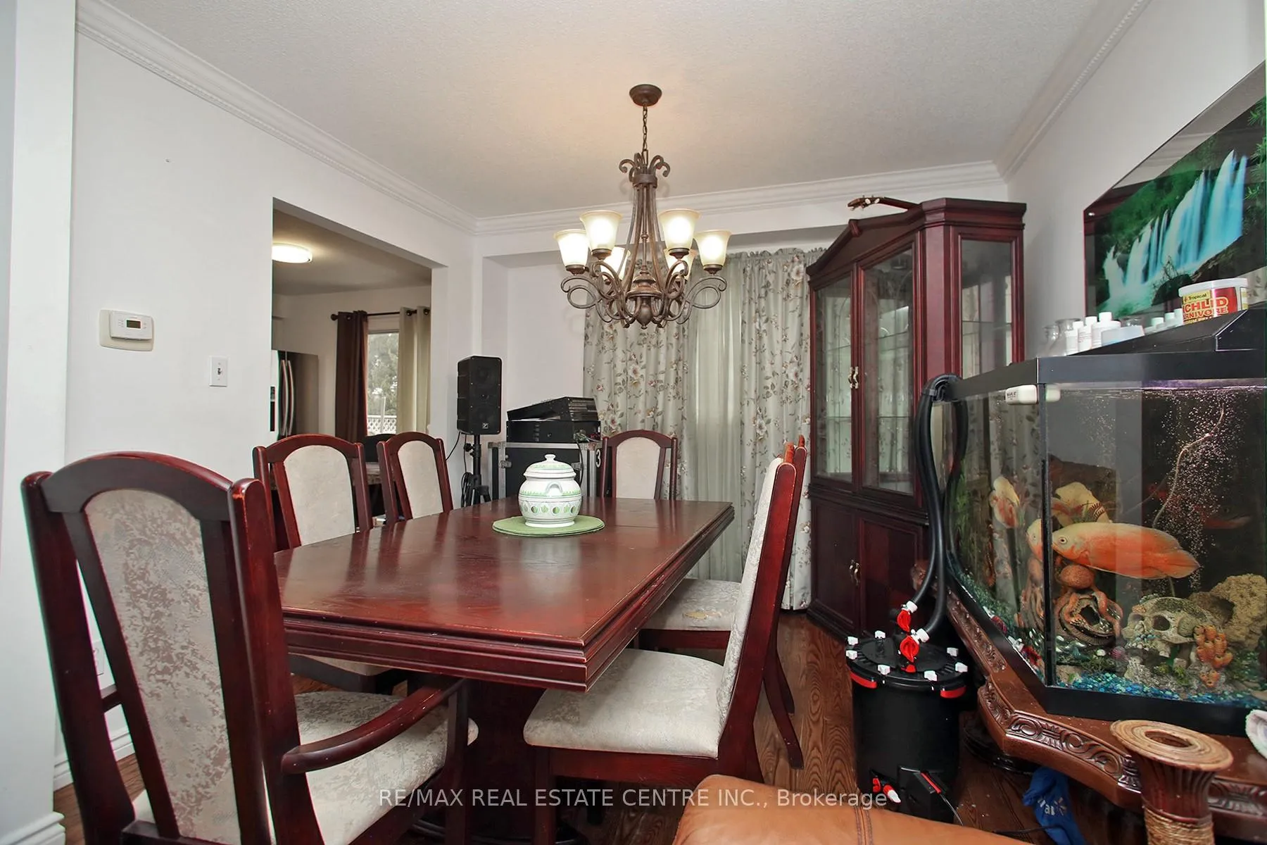 Photo 6 of 79 Barnes Drive, Ajax, Central — HOMEH