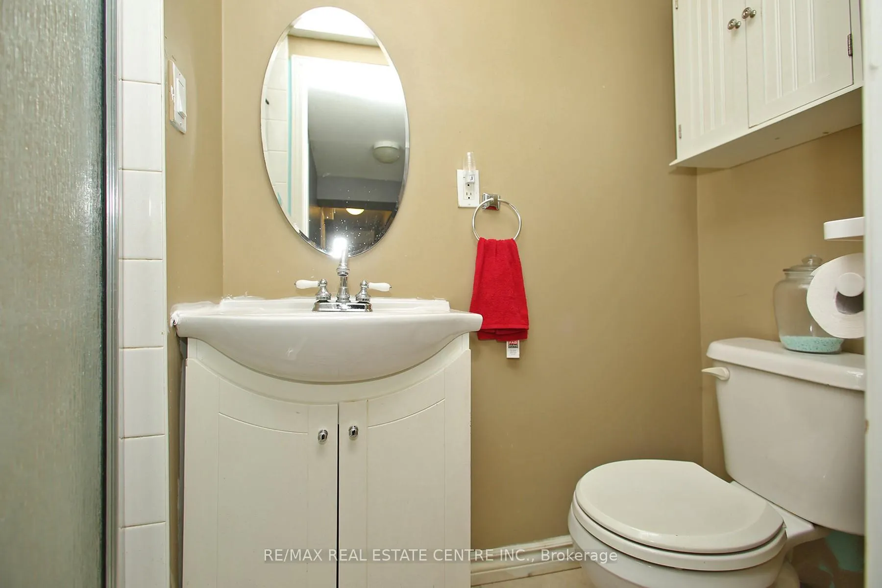 Photo 19 of 79 Barnes Drive, Ajax, Central — HOMEH