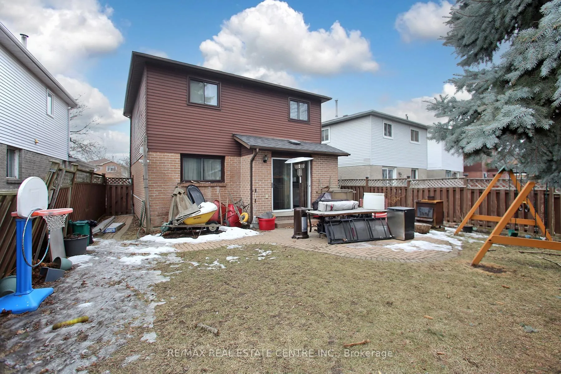 Photo 26 of 79 Barnes Drive, Ajax, Central — HOMEH