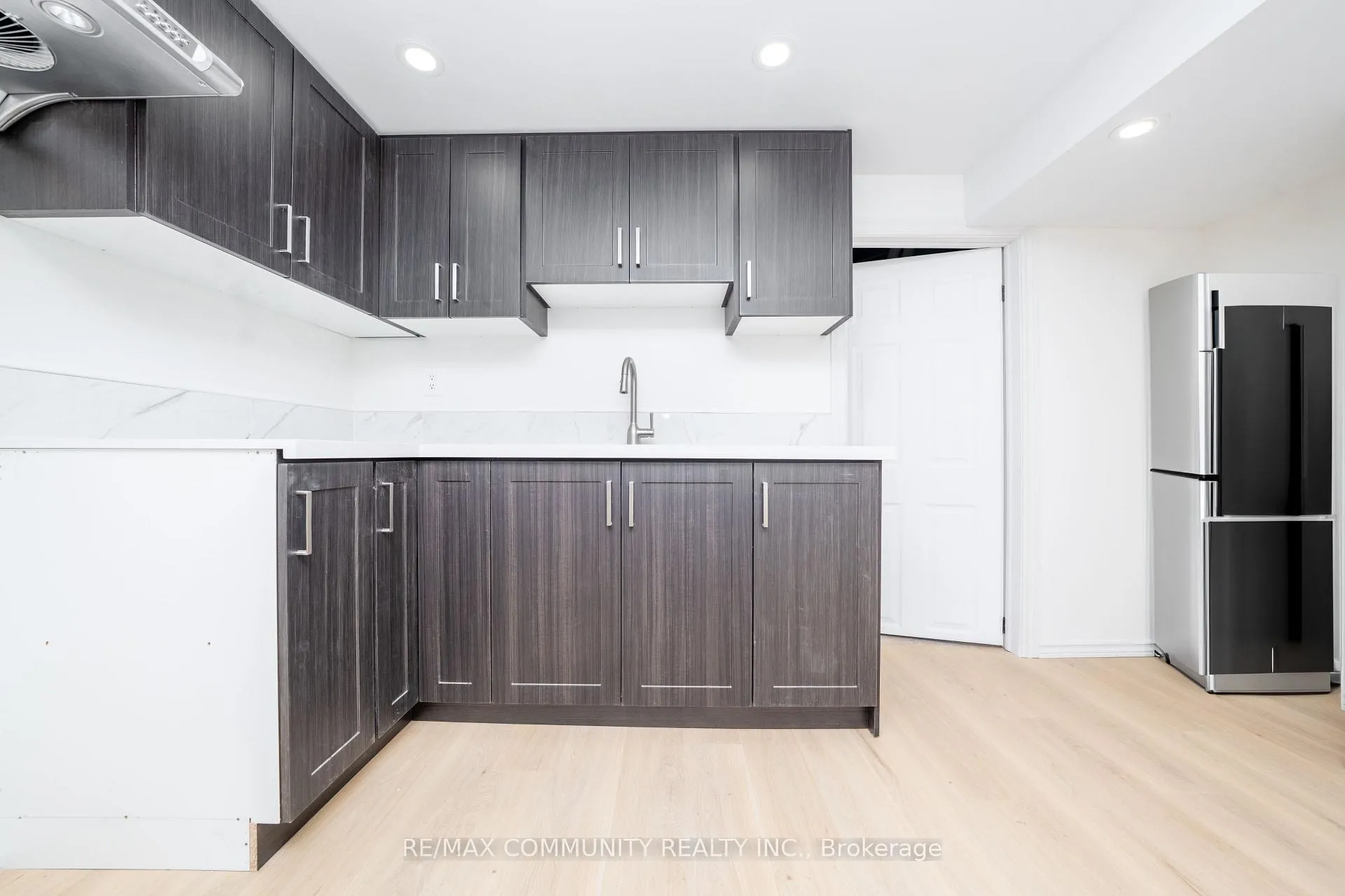 Photo 25 of 38 Hiley Avenue, Ajax, Central West — HOMEH