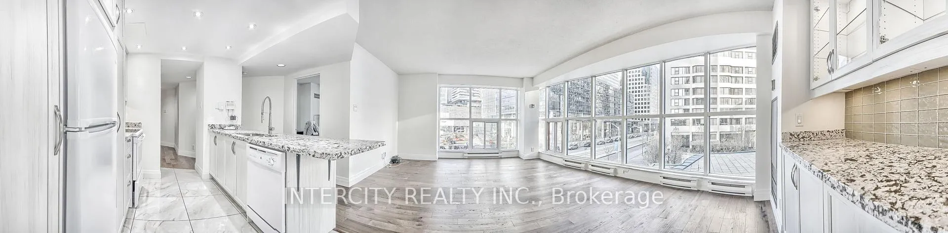 Photo 18 of Unit 402, 77 Harbour Square, Toronto, Waterfront Communities — HOMEH