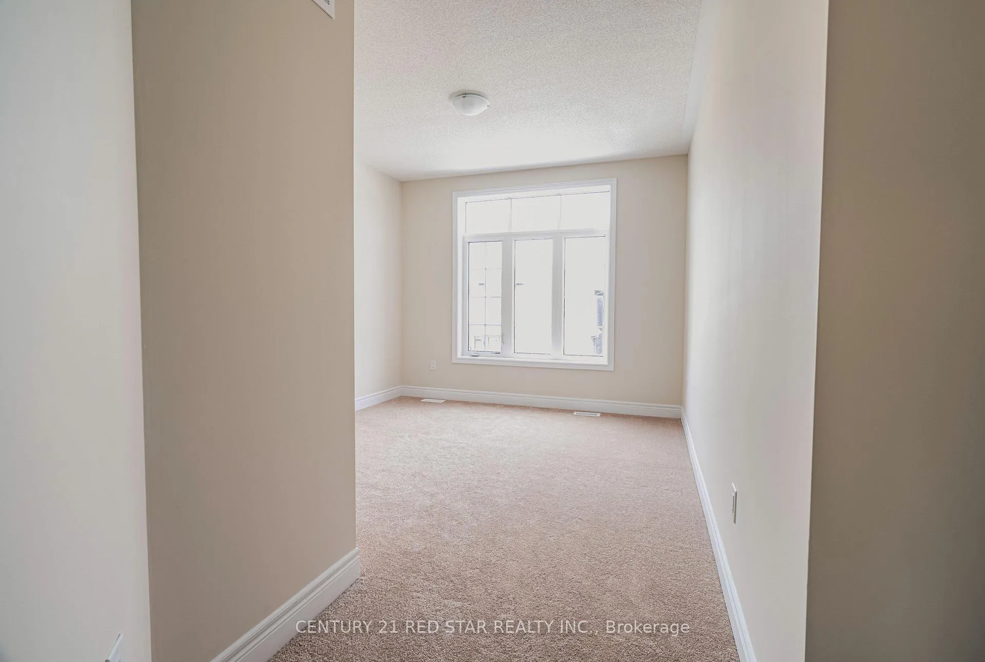 Photo 24 of 34 Icon Street, Brampton, Sandringham-Wellington North — HOMEH