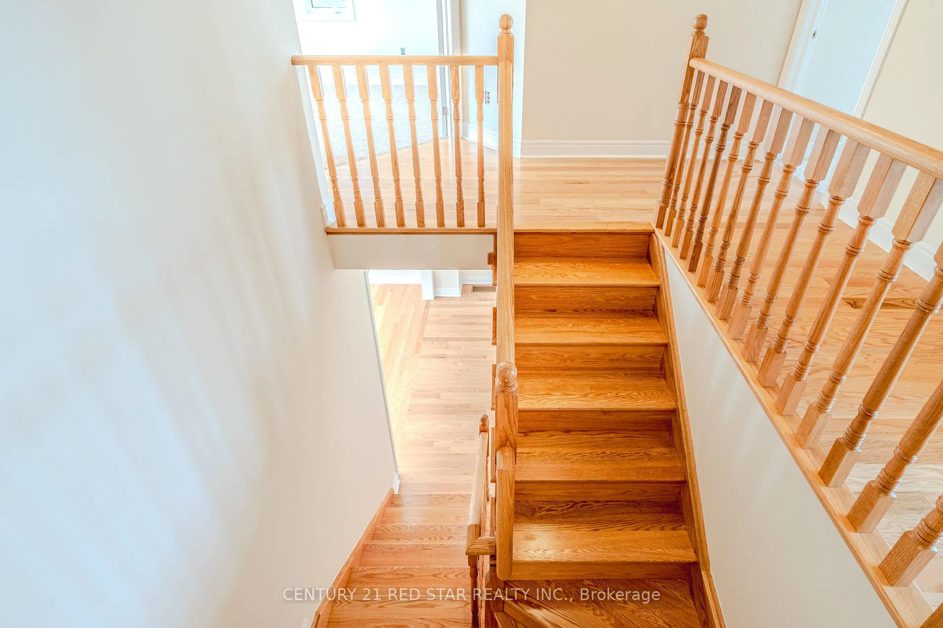 Photo 40 of 34 Icon Street, Brampton, Sandringham-Wellington North — HOMEH
