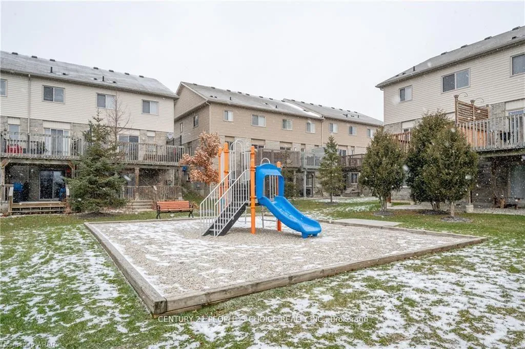 Photo 38 of Unit G30, 6 Upper Mercer Street, Kitchener, Grand River South — HOMEH