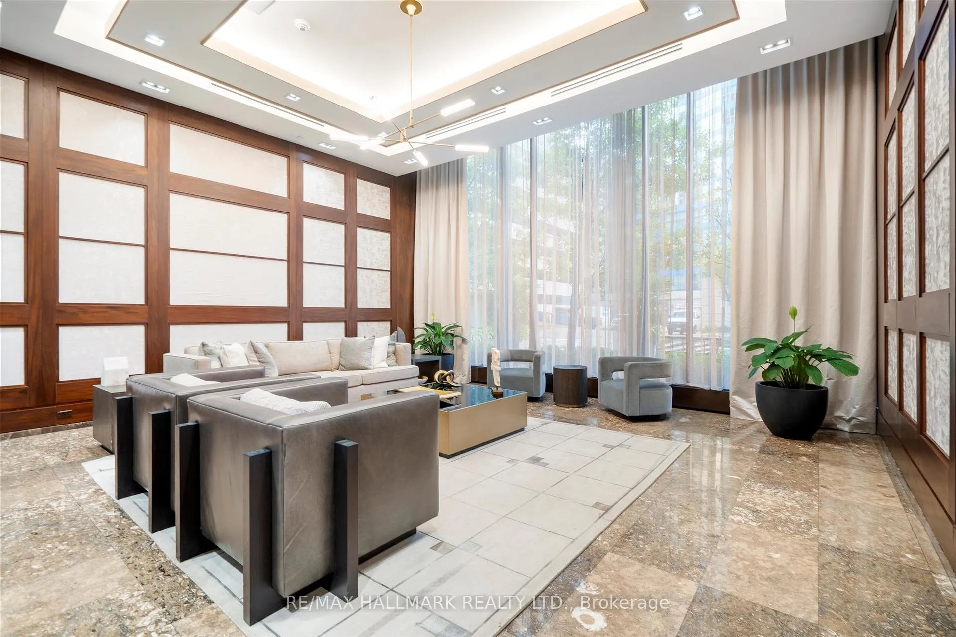 Photo 2 of Unit PH12, 55 Harbour Square, Toronto, Waterfront Communities — HOMEH