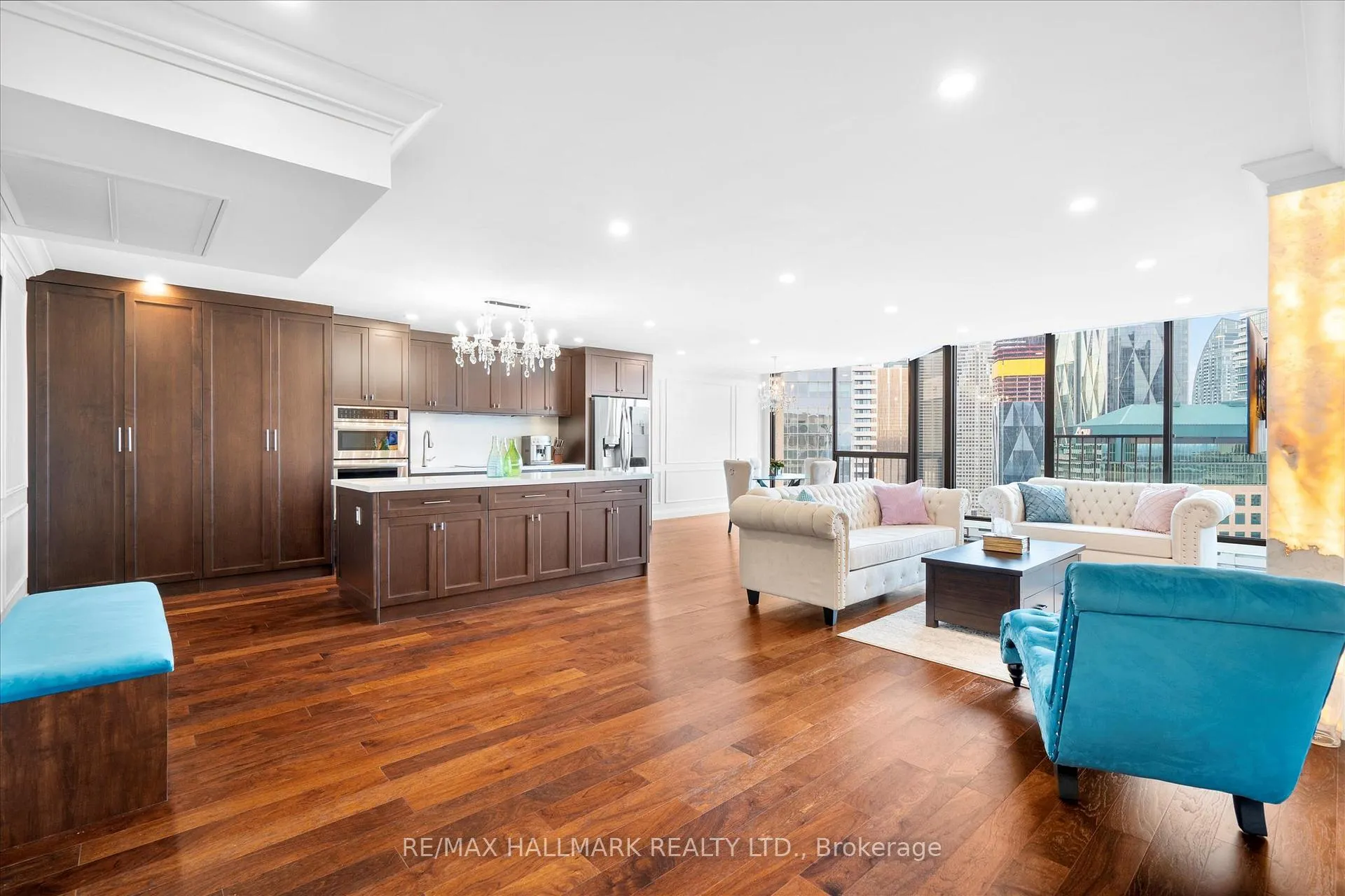 Photo 6 of Unit PH12, 55 Harbour Square, Toronto, Waterfront Communities — HOMEH