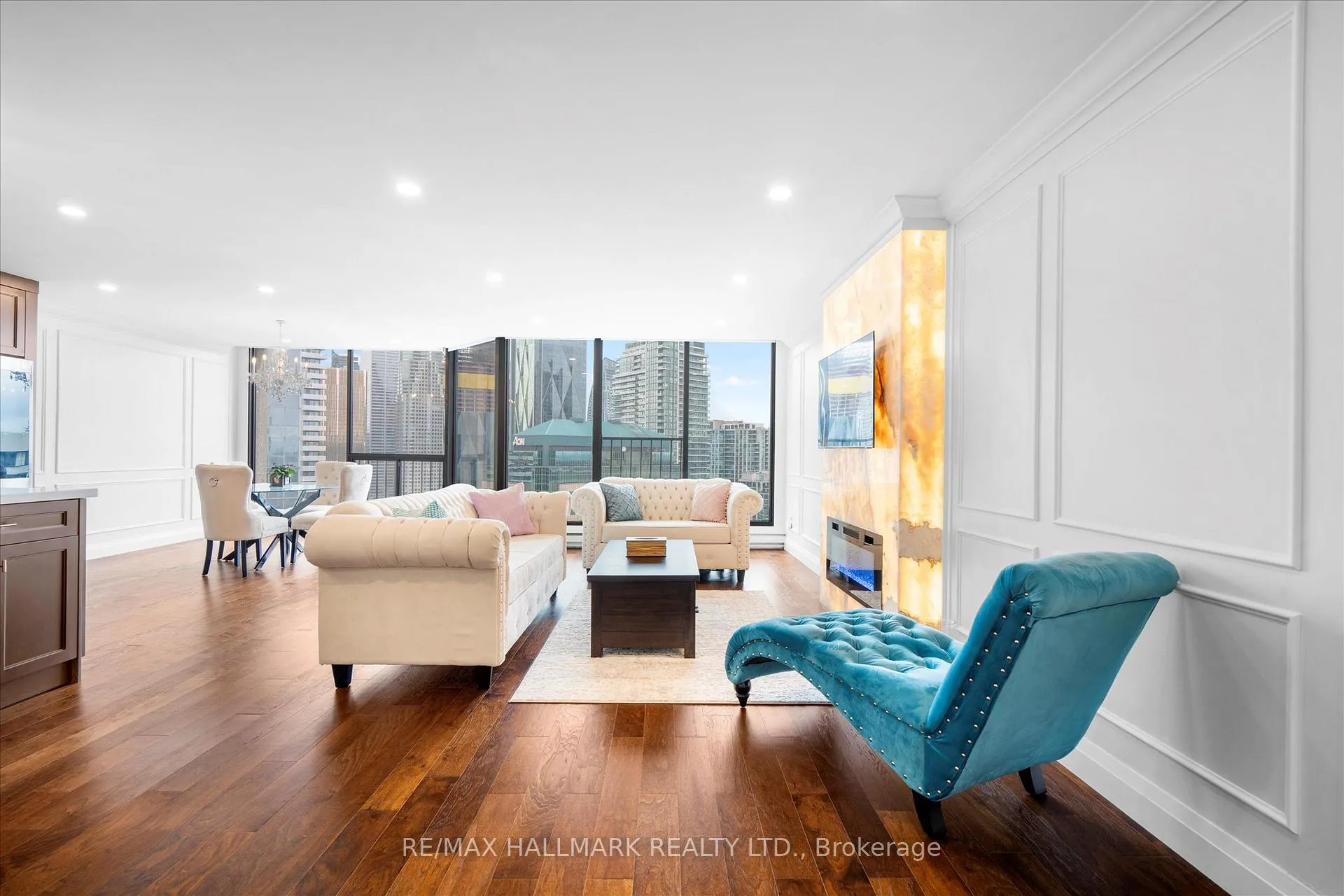 Photo 7 of Unit PH12, 55 Harbour Square, Toronto, Waterfront Communities — HOMEH