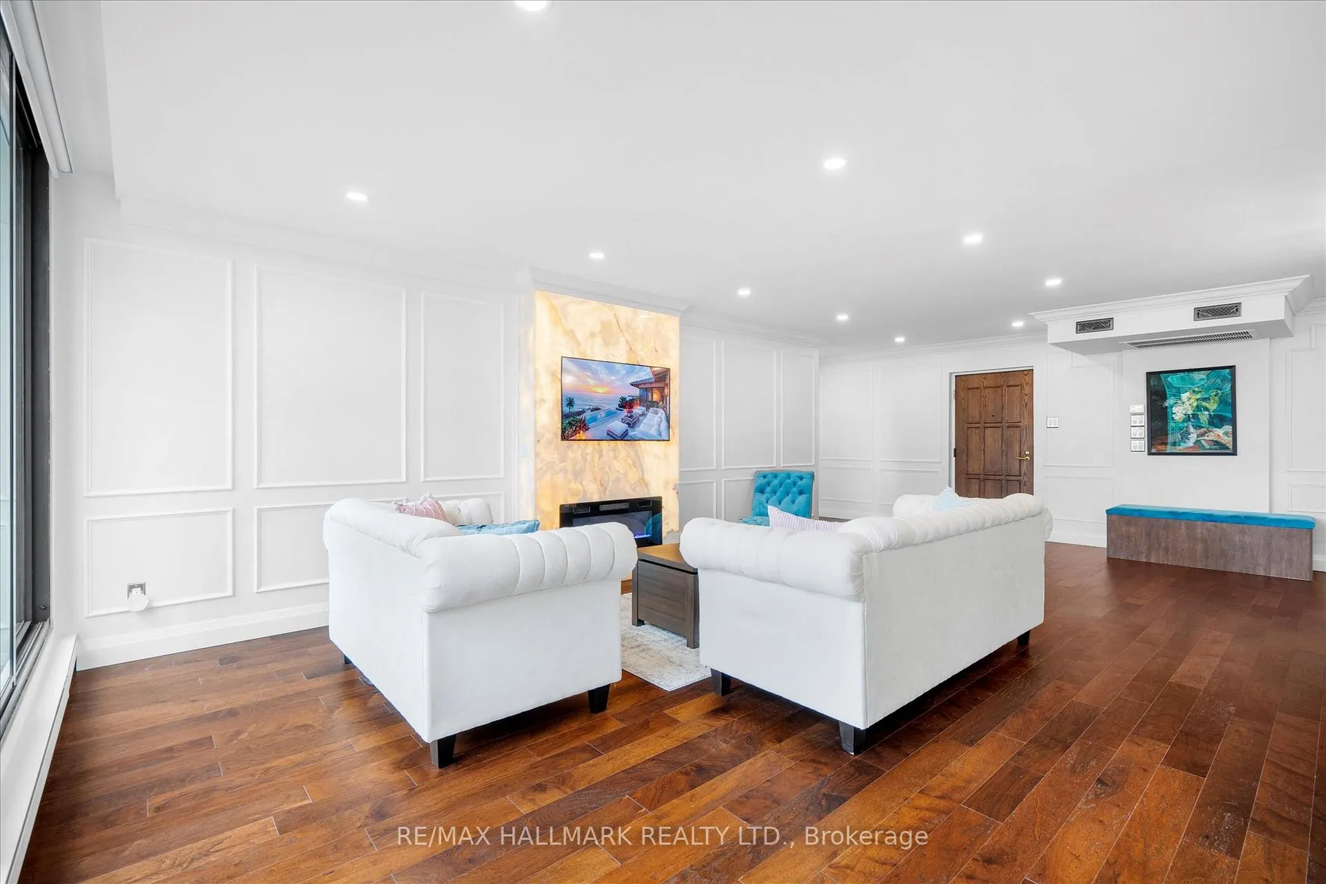 Photo 9 of Unit PH12, 55 Harbour Square, Toronto, Waterfront Communities — HOMEH