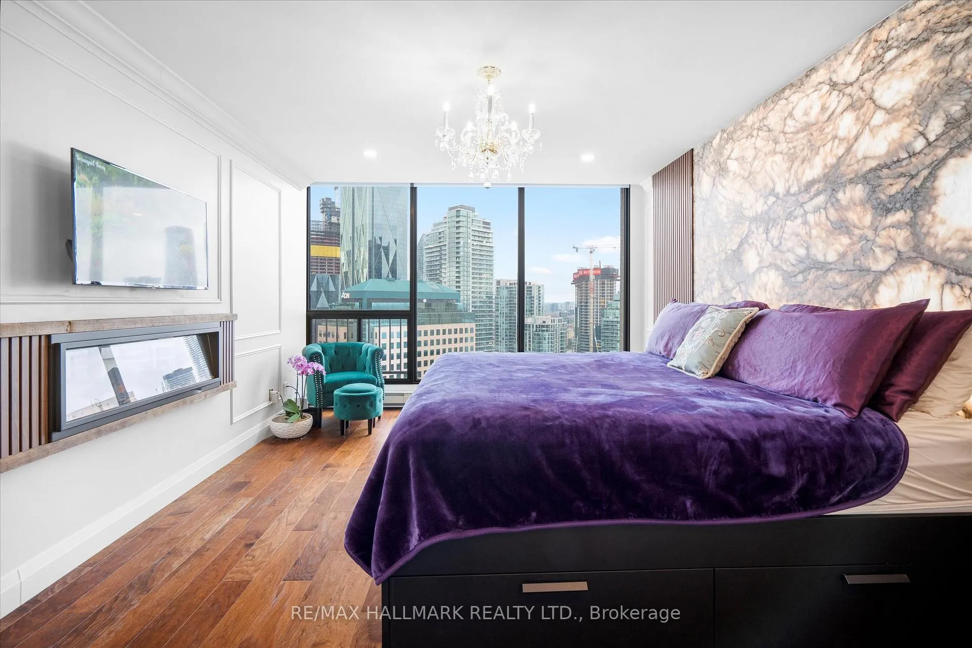 Photo 22 of Unit PH12, 55 Harbour Square, Toronto, Waterfront Communities — HOMEH