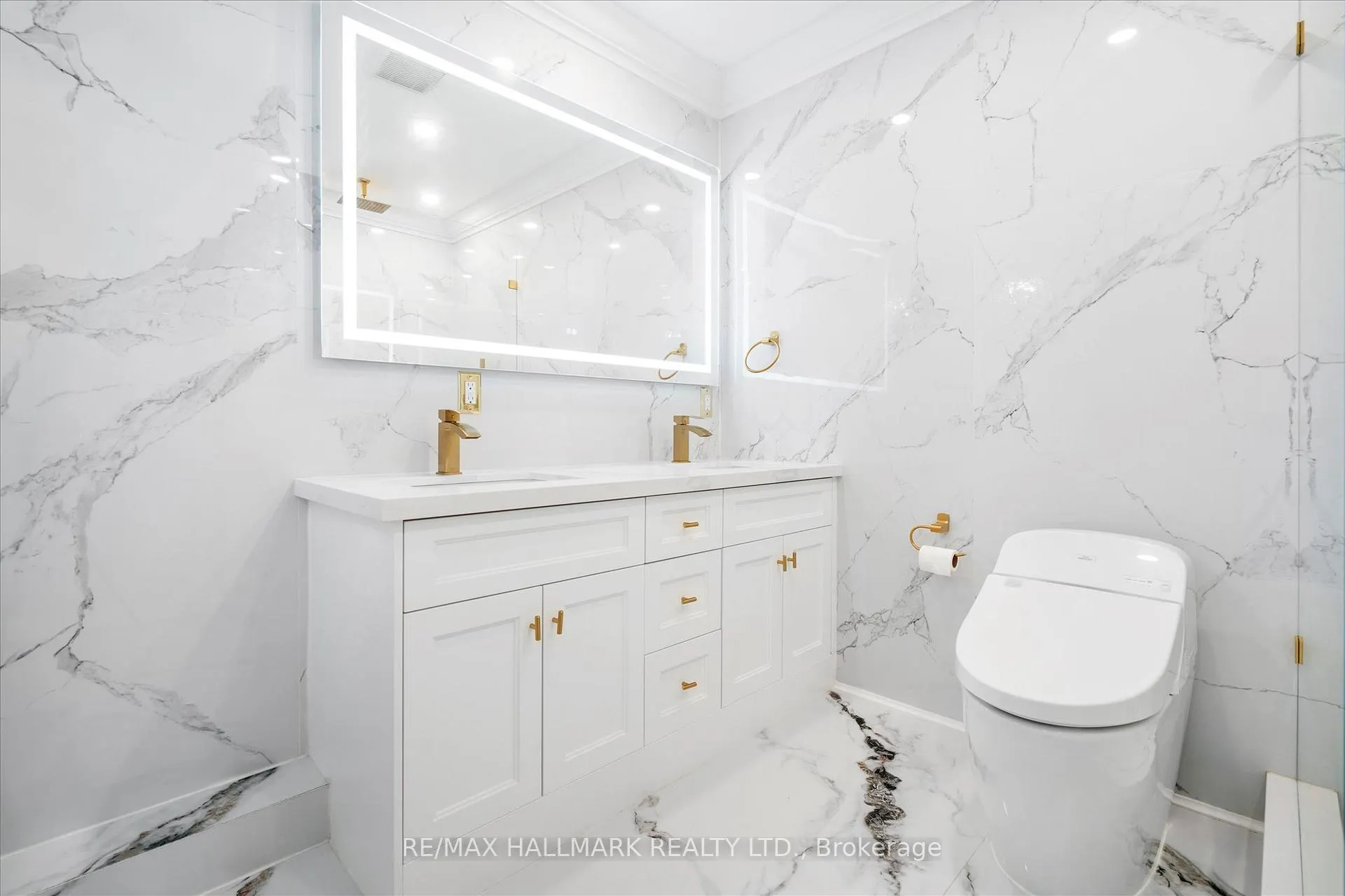 Photo 28 of Unit PH12, 55 Harbour Square, Toronto, Waterfront Communities — HOMEH