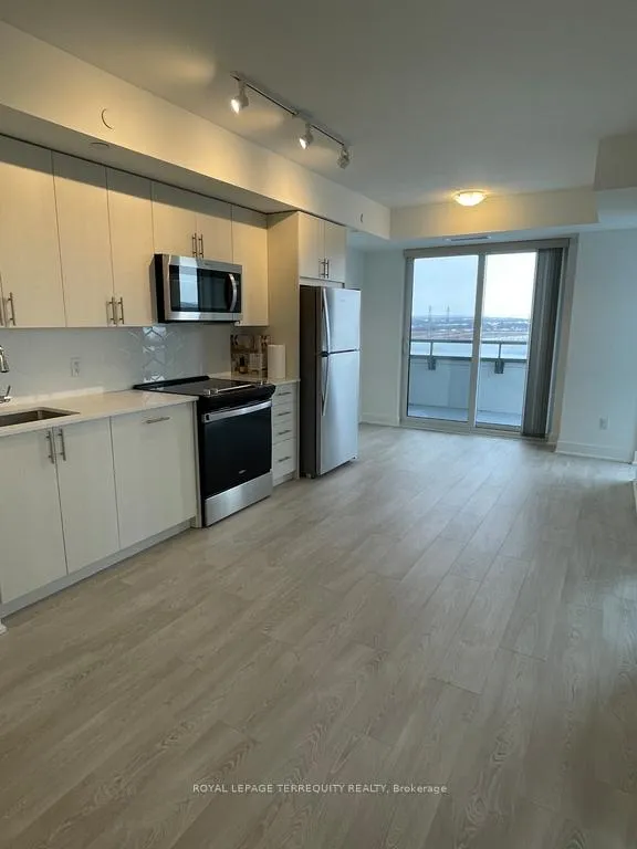 Photo 1 of Unit 1737, 2545 Simcoe Street N, Oshawa, Windfields — HOMEH