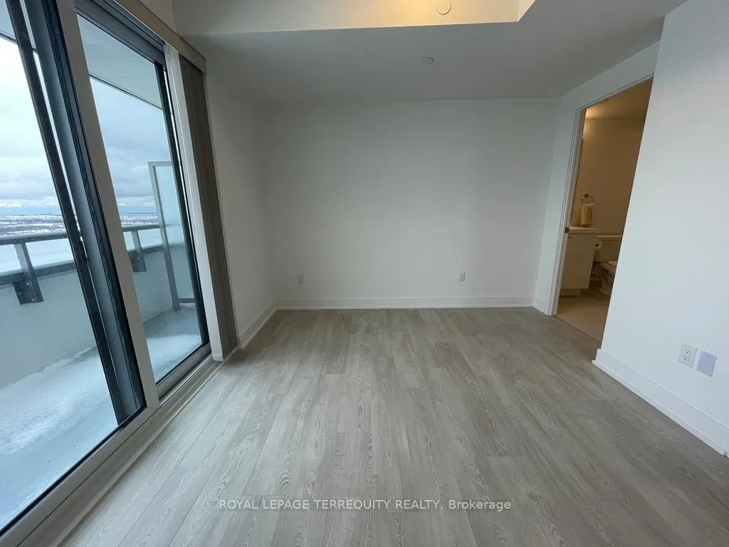 Photo 17 of Unit 1737, 2545 Simcoe Street N, Oshawa, Windfields — HOMEH