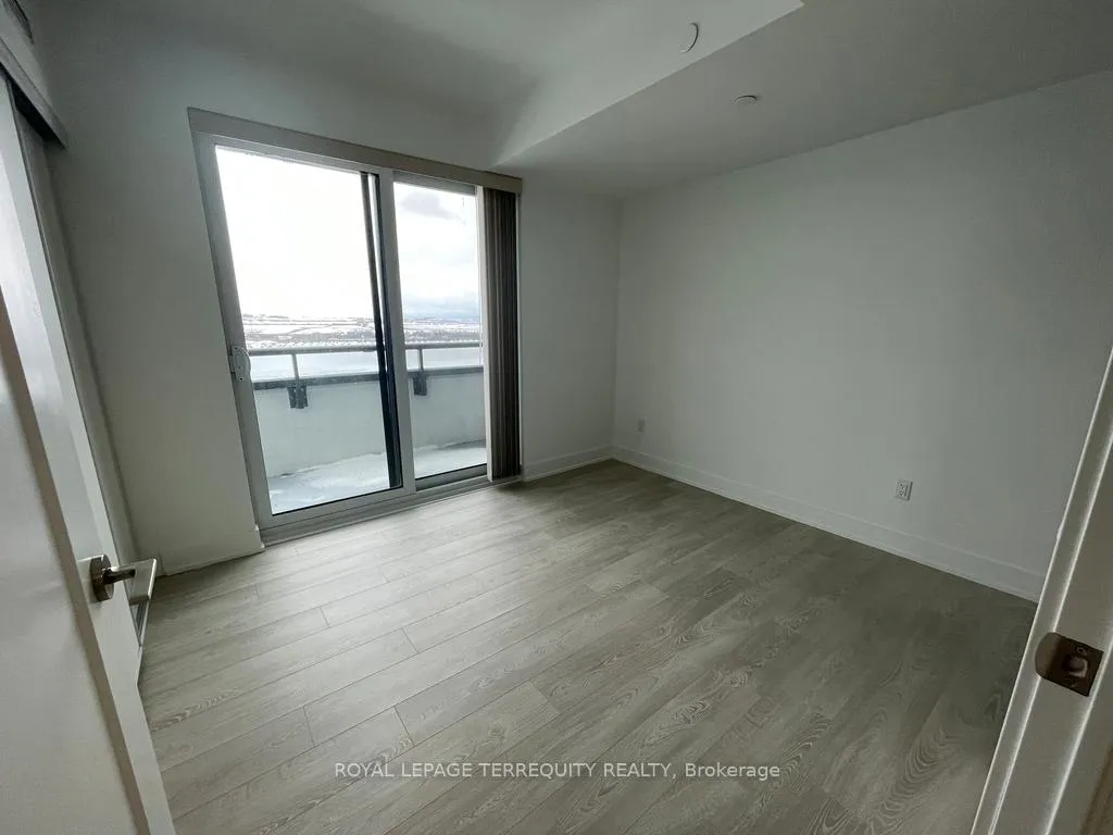 Photo 19 of Unit 1737, 2545 Simcoe Street N, Oshawa, Windfields — HOMEH