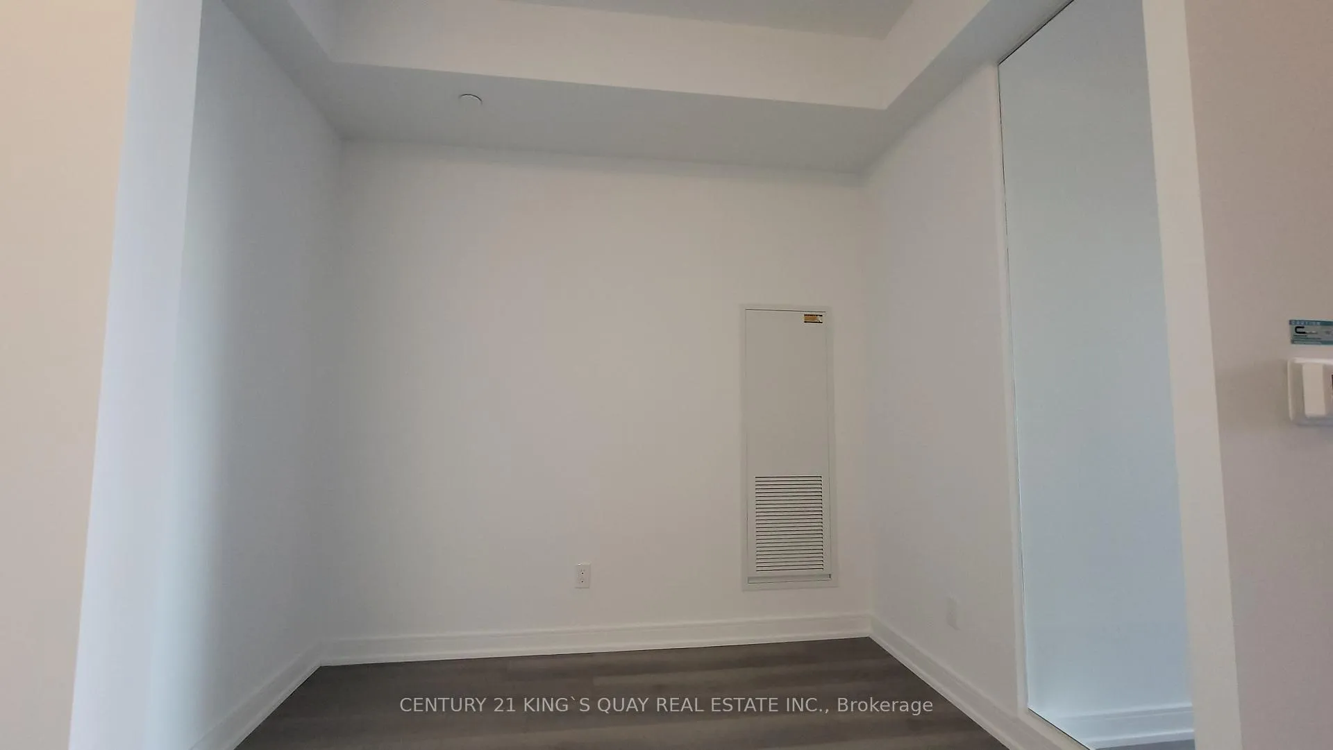 Photo 12 of Unit 811, 3 Gloucester Street, Toronto, Church-Yonge Corridor — HOMEH