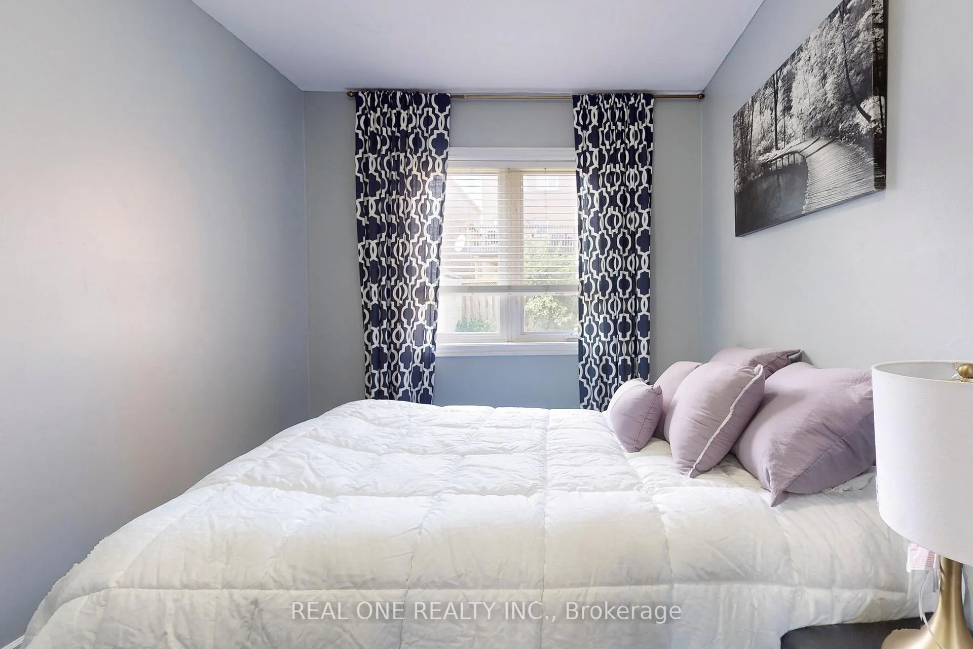 Photo 11 of 64 Sassafras Circle N, Vaughan, Patterson — HOMEH