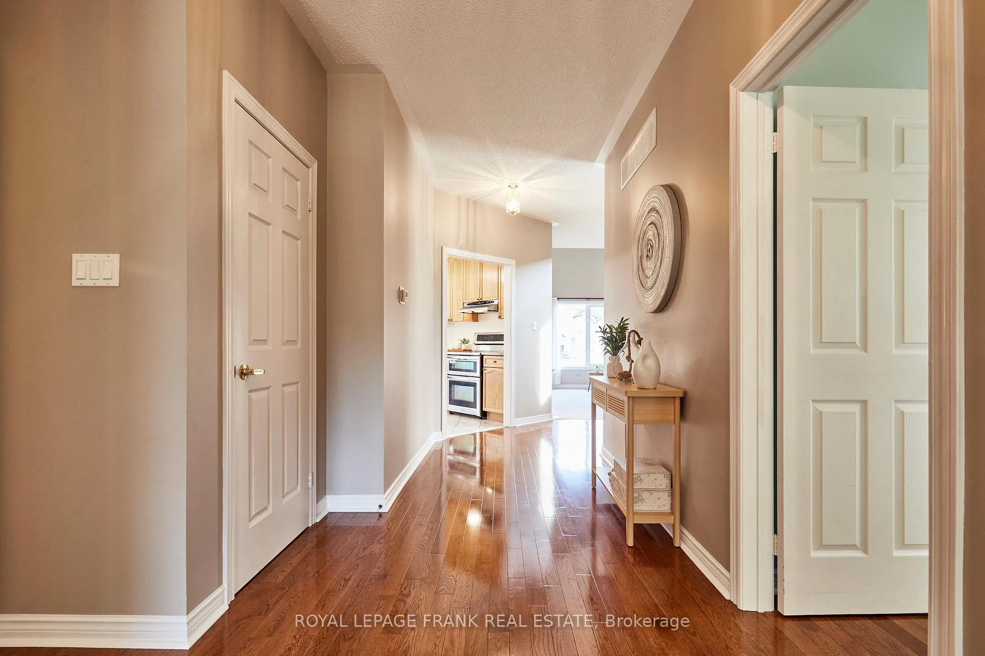 Photo 11 of 65 Waterbury Crescent, Scugog, Port Perry — HOMEH