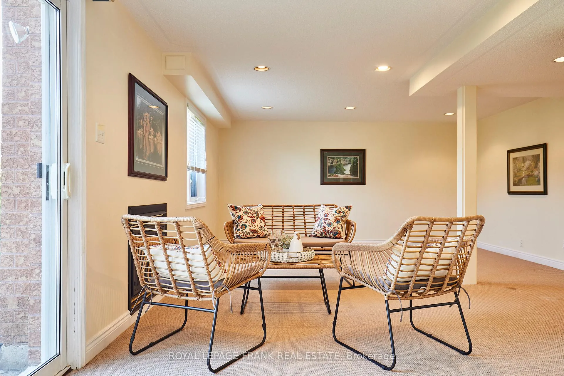 Photo 33 of 65 Waterbury Crescent, Scugog, Port Perry — HOMEH