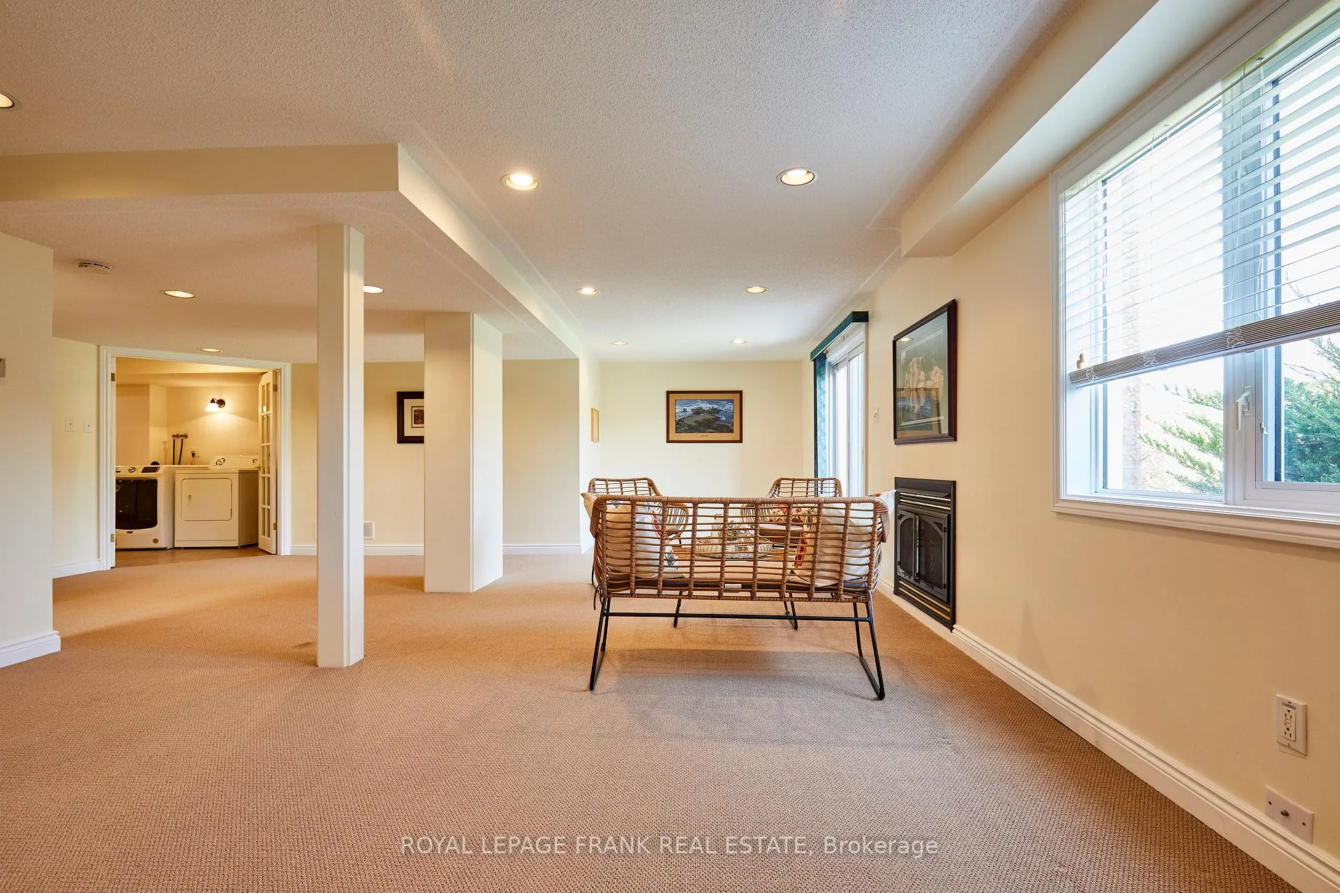 Photo 34 of 65 Waterbury Crescent, Scugog, Port Perry — HOMEH