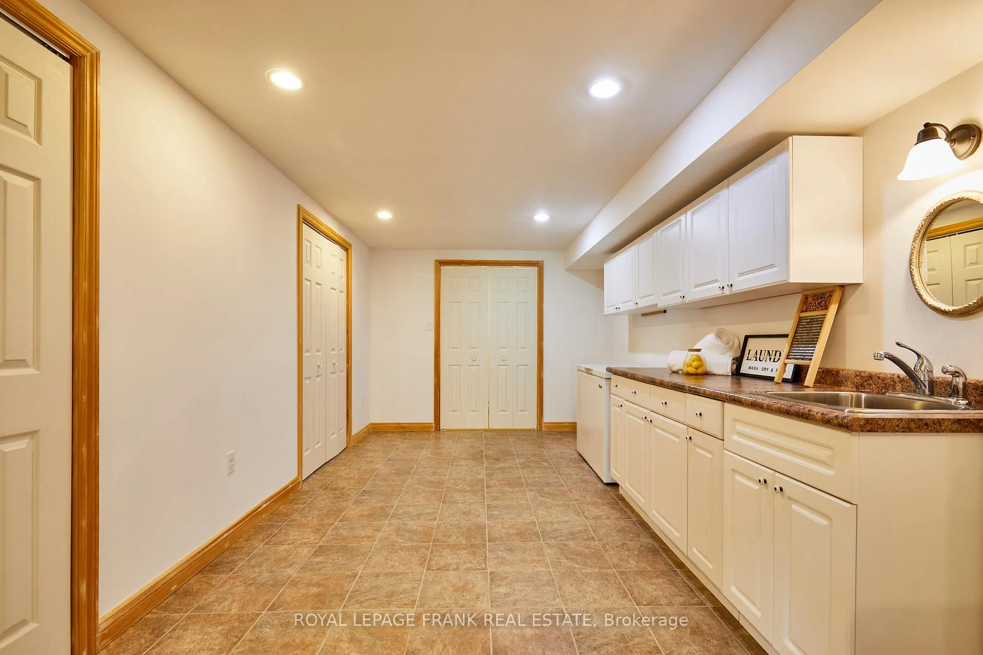 Photo 35 of 65 Waterbury Crescent, Scugog, Port Perry — HOMEH