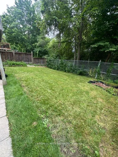 Photo 13 of 1115 Ridgewood Court, Pickering, Liverpool — HOMEH