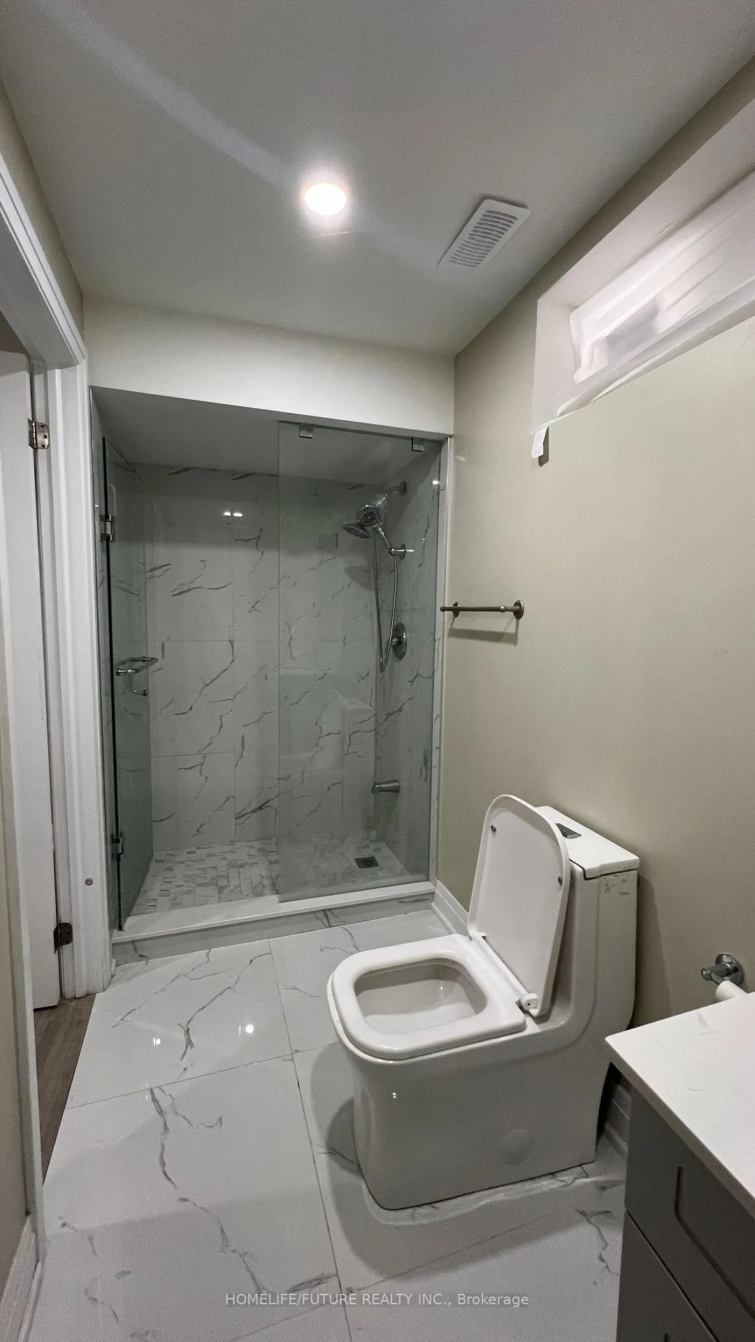 Photo 10 of Unit (2 Bdrm Unit), 1008 Wrenwood Drive, Oshawa, Taunton — HOMEH