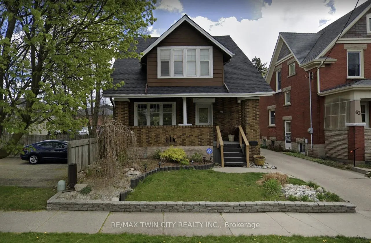 Photo 3 of 61 Mount Hope Street, Kitchener — HOMEH