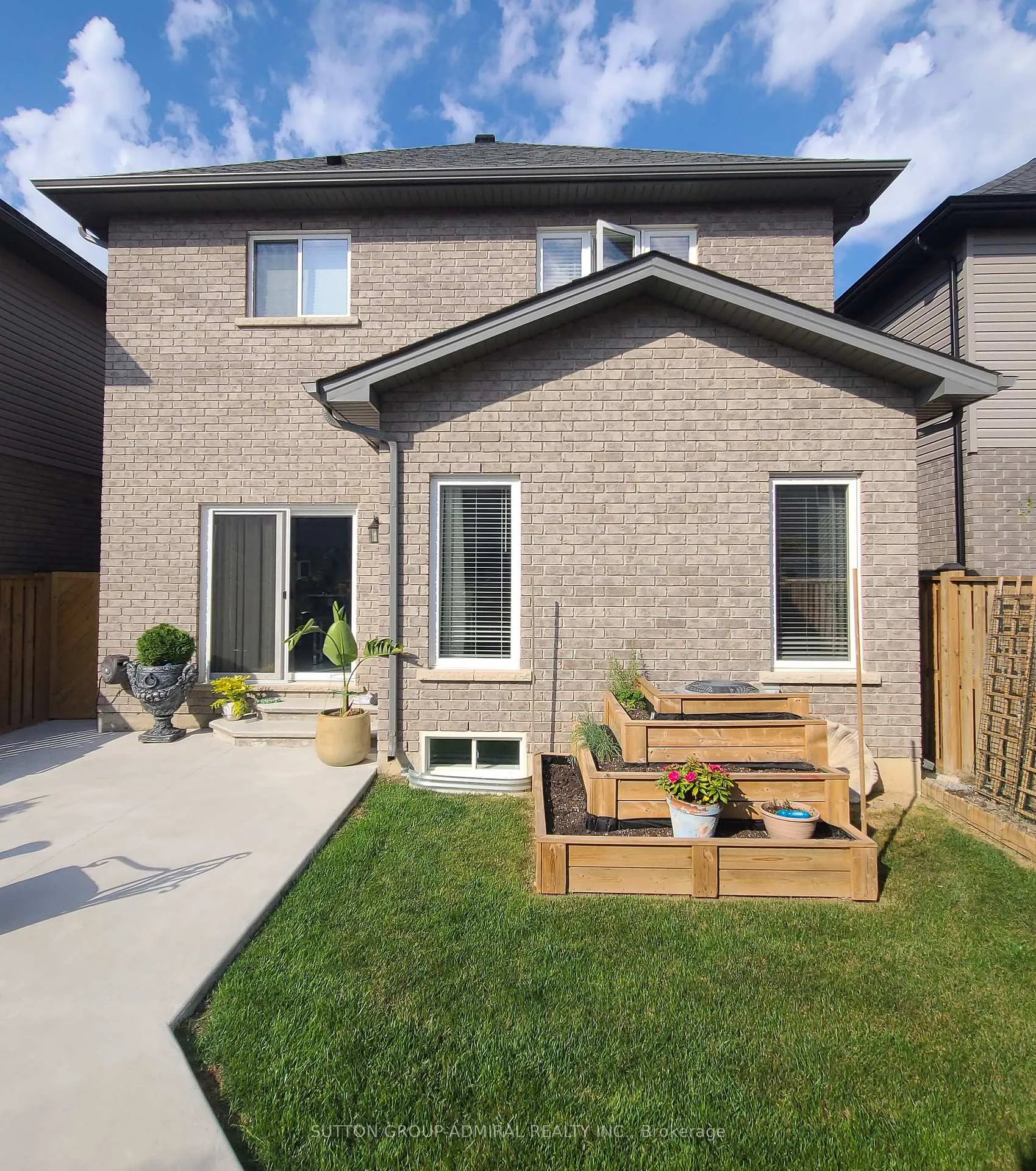 Photo 20 of 282 Dalgleish Trail, Hamilton, Rural Glanbrook — HOMEH