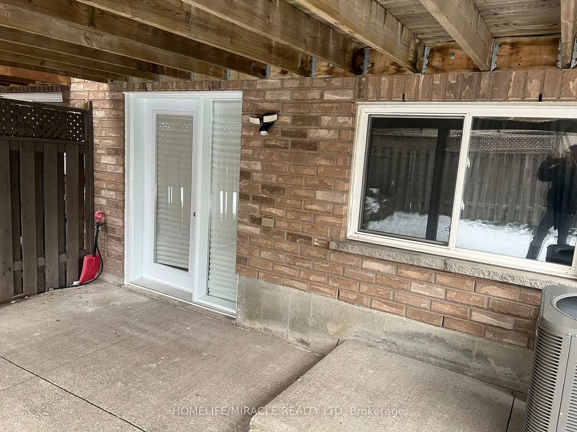 Front of 115 Tiller Trail