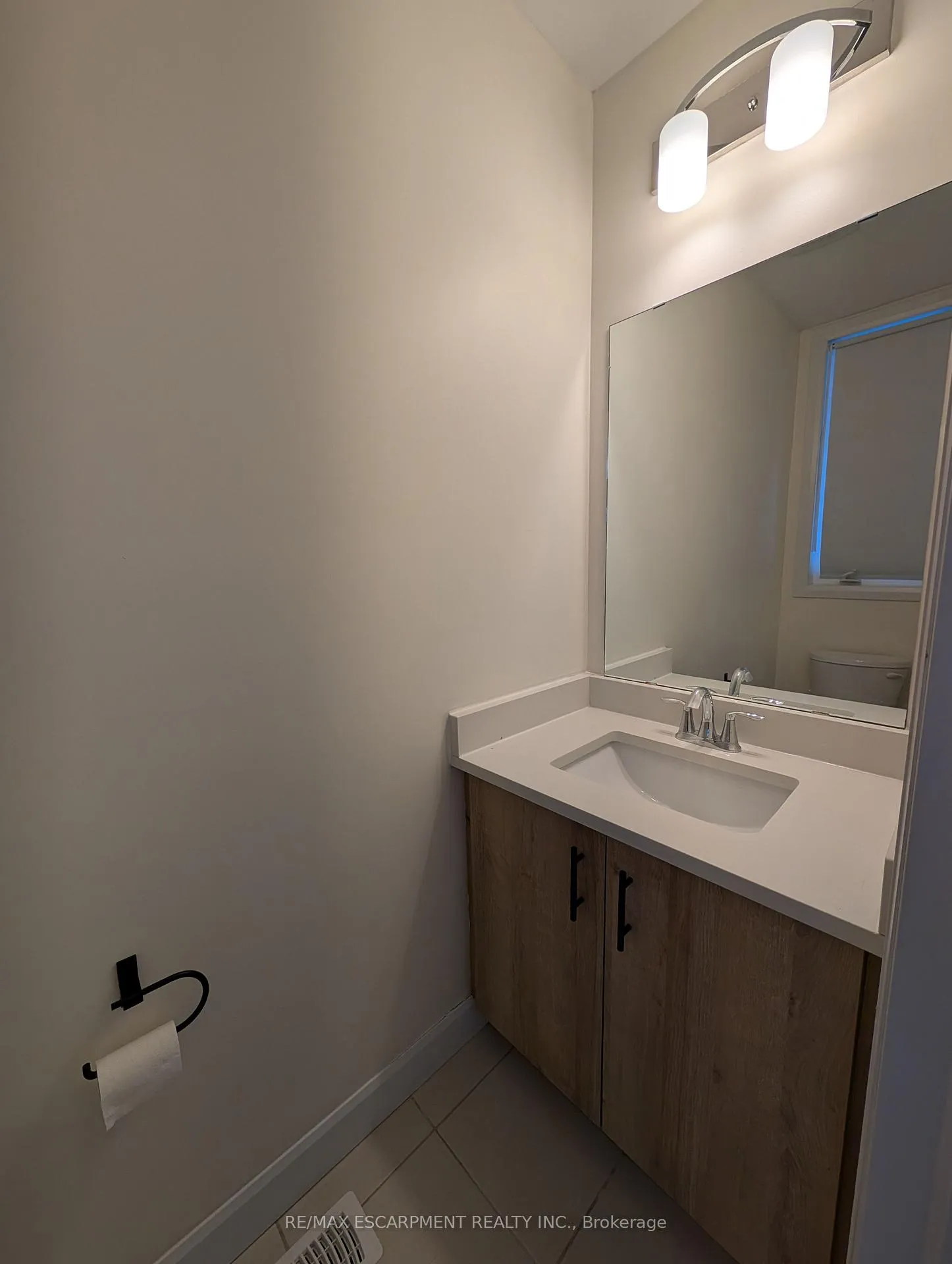 Photo 7 of 55 Southam Lane, Hamilton, Mountview — HOMEH