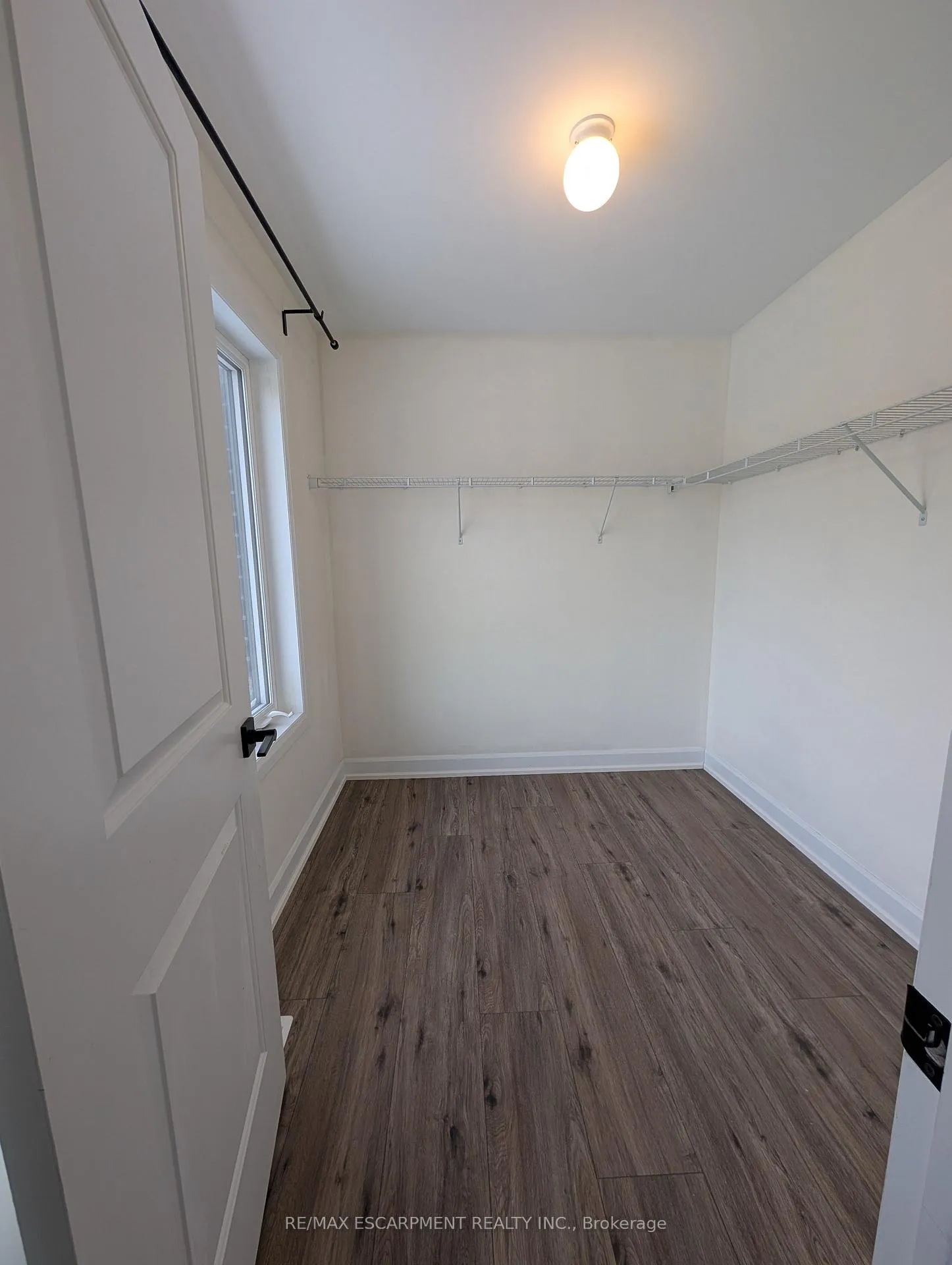 Photo 10 of 55 Southam Lane, Hamilton, Mountview — HOMEH