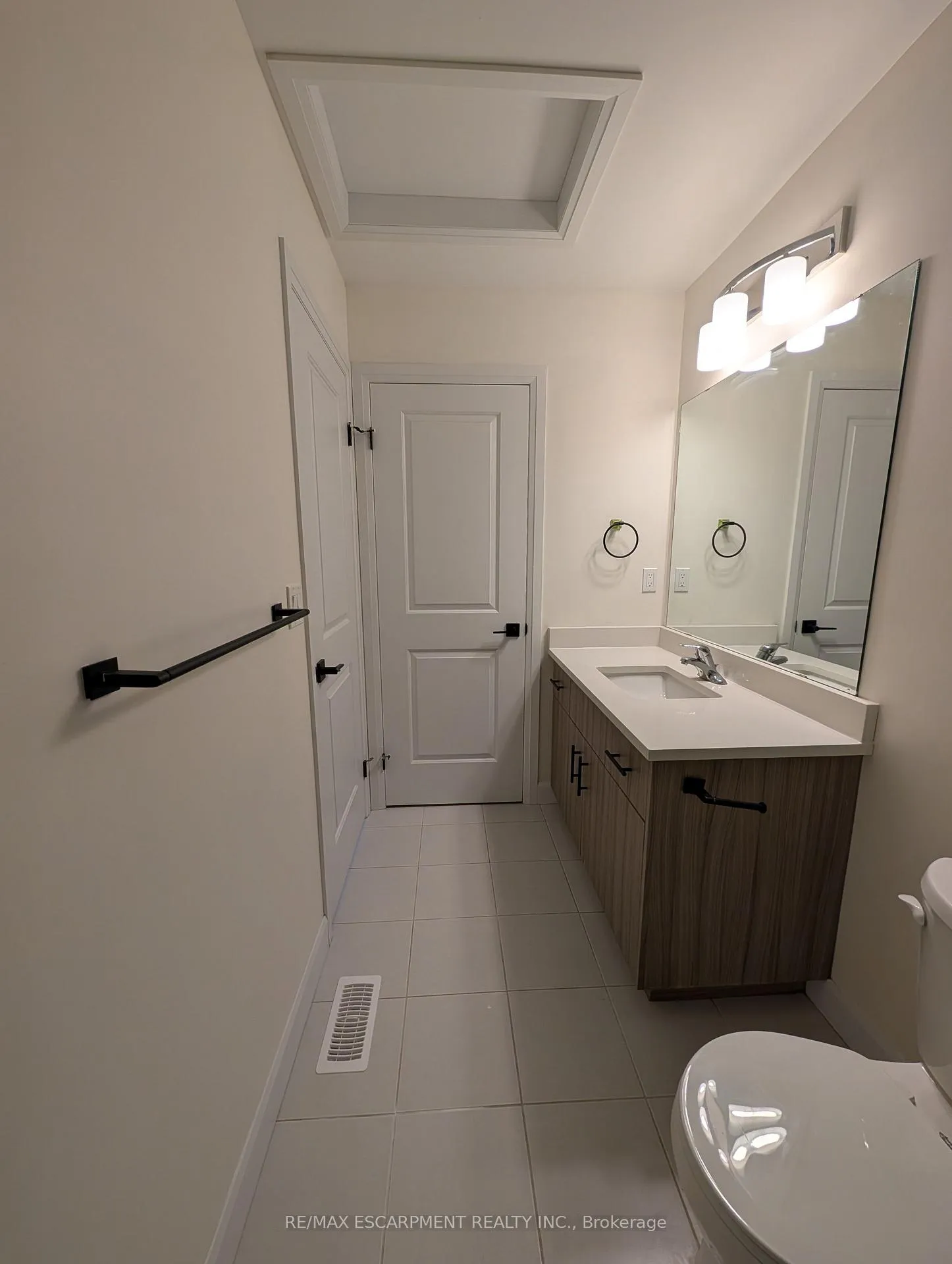 Photo 12 of 55 Southam Lane, Hamilton, Mountview — HOMEH